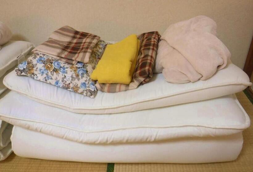 Pensão Wholeearth Ryokan Hiroshima