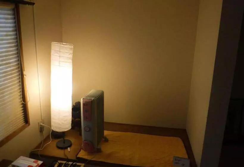 ペンション Wholeearth Ryokan Hiroshima