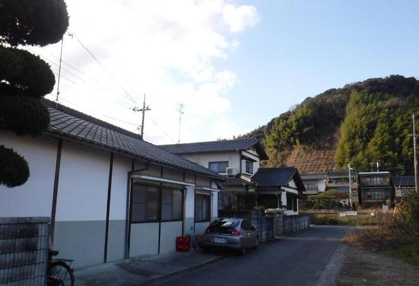 Pensão Wholeearth Ryokan Hiroshima