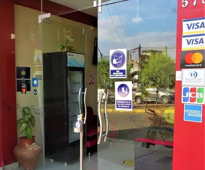 ユースホステル Flor Del Valle