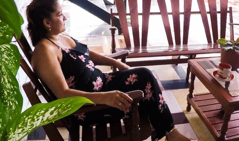 هاستل Flor Del Valle