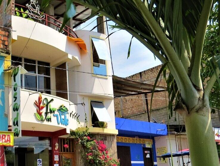 هاستل Flor Del Valle