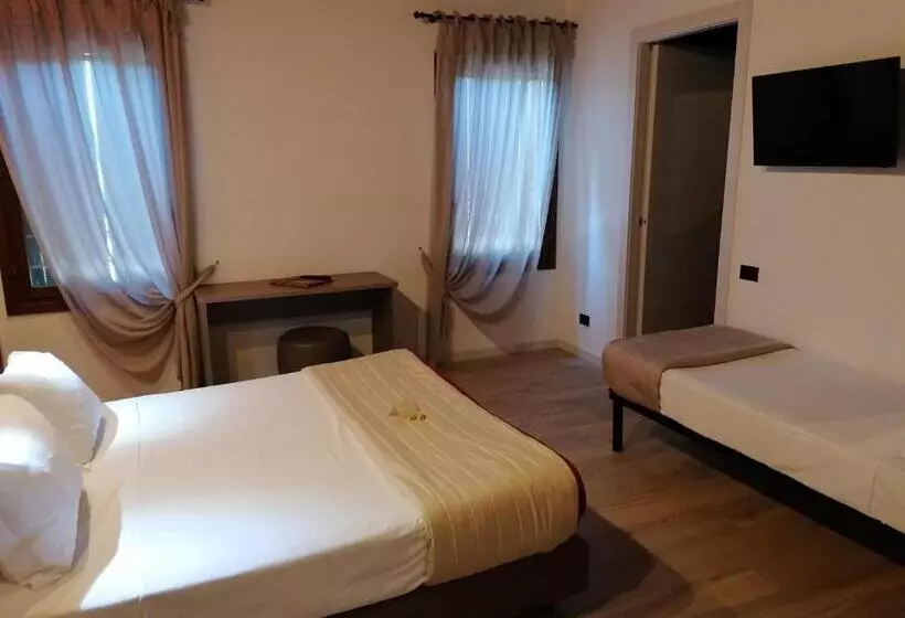 Hotelli Agriturismo Ai Due Leoni