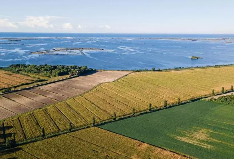 Hotelli Agriturismo Ai Due Leoni