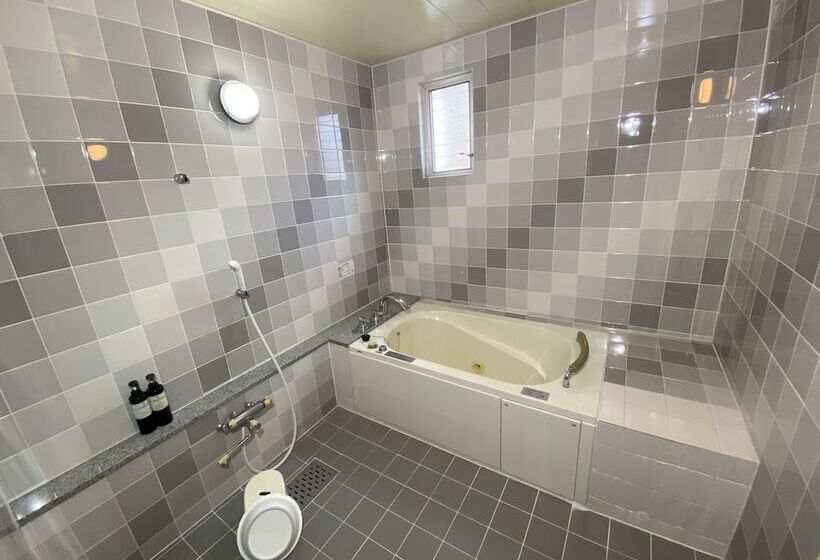 בית מלון כפרי Lake&forest Flower Villa