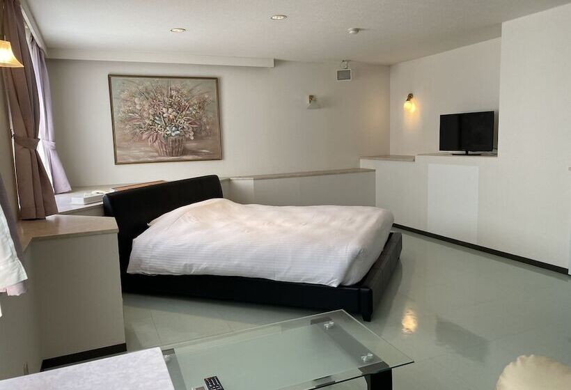 בית מלון כפרי Lake&forest Flower Villa