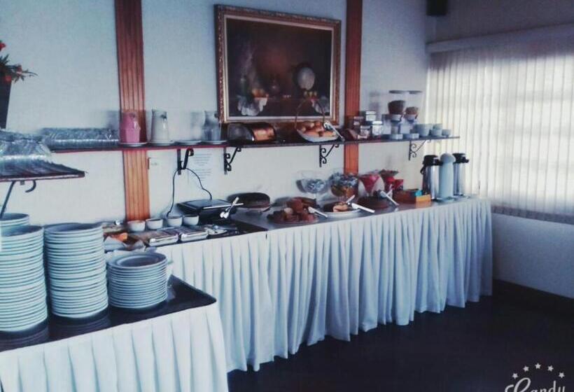 پانسیون Pousada Solar Inn