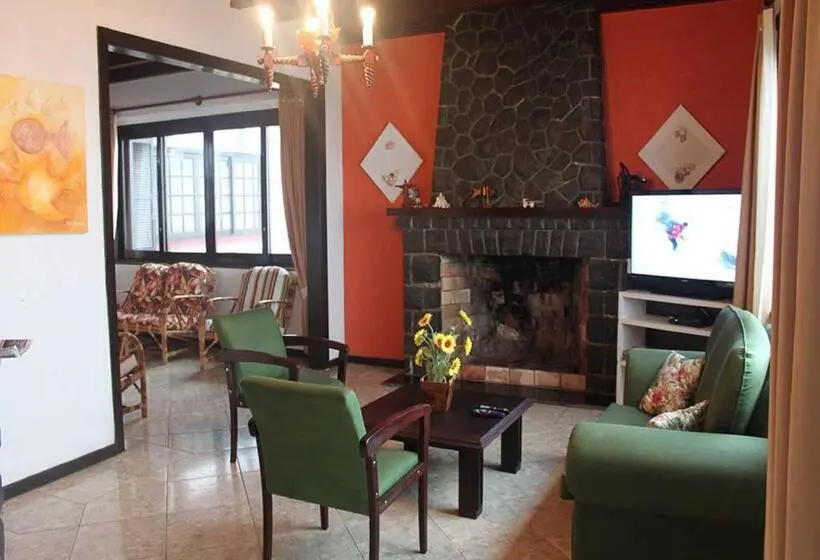 پانسیون Pousada Solar Inn