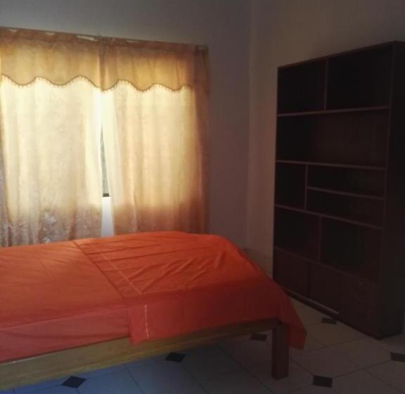 Pension Sarisa House