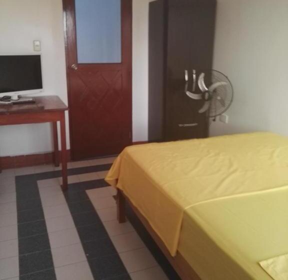 Pension Sarisa House