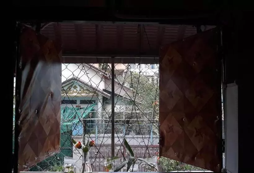 پانسیون Vanny's Peaceful Guesthouse