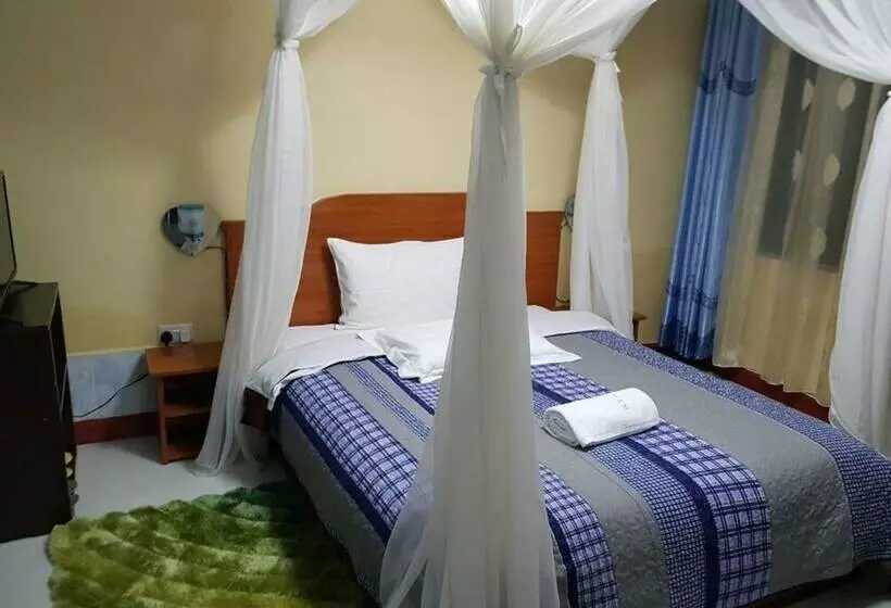 پانسیون Yaris Guest House