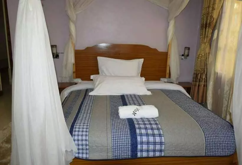 پانسیون Yaris Guest House