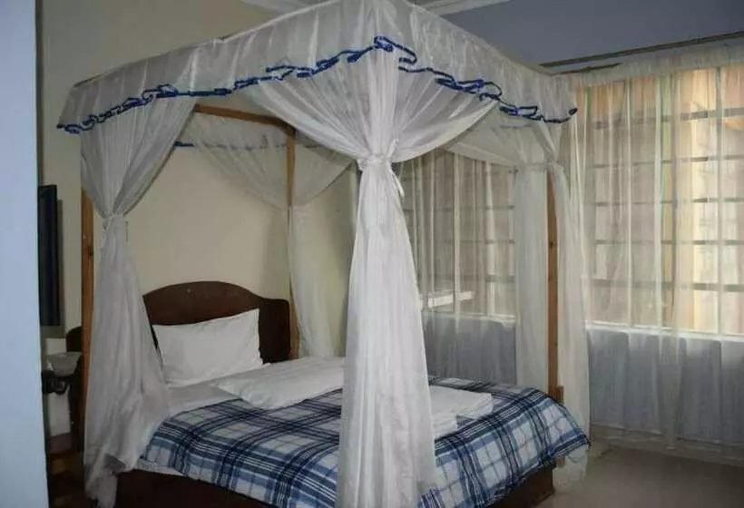 پانسیون Yaris Guest House
