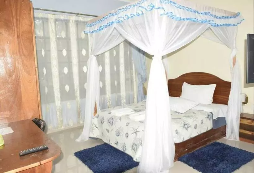 پانسیون Yaris Guest House