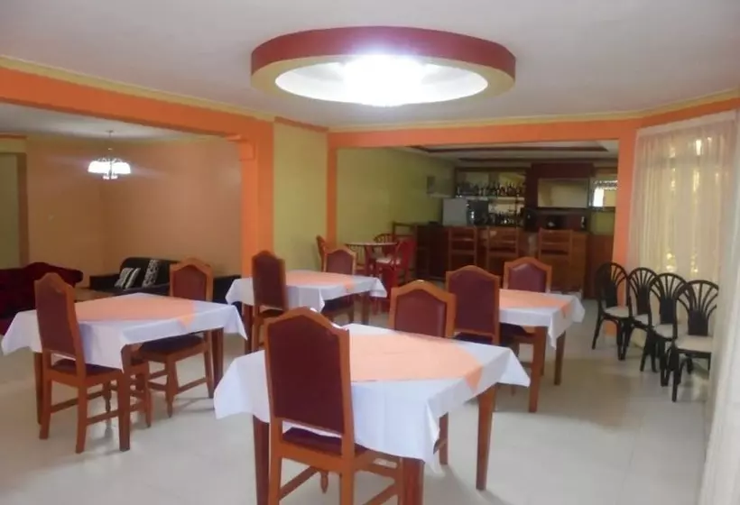 پانسیون Yaris Guest House