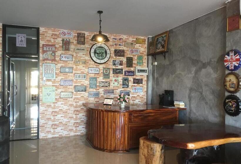 پانسیون You In House Urt Surathani Airport