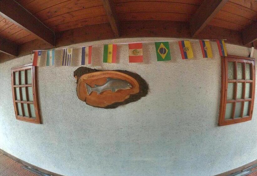 پانسیون Hostal Los Guindos