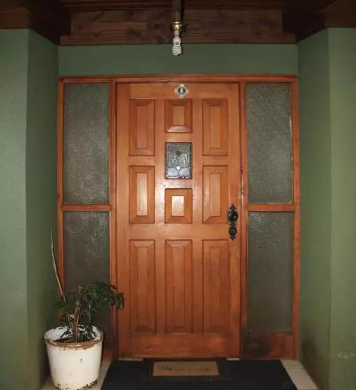 ペンション Hostal Los Guindos