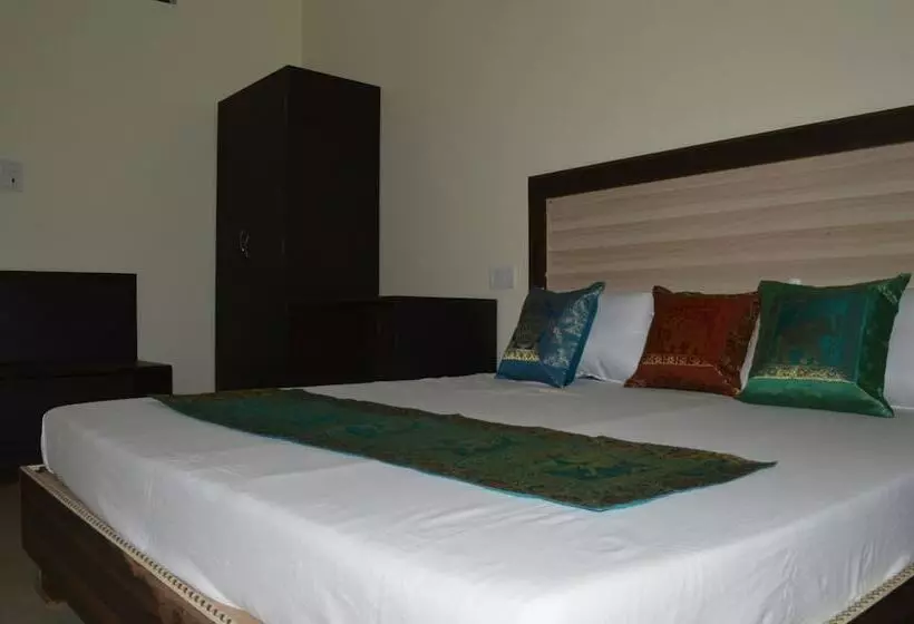 Majatalo Plaza_khajuraho
