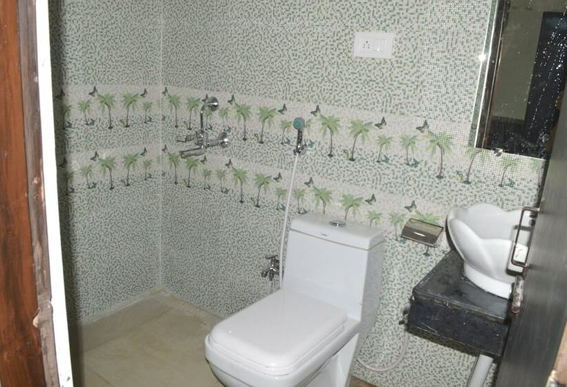 پانسیون Plaza_khajuraho