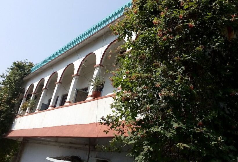 پانسیون Plaza_khajuraho