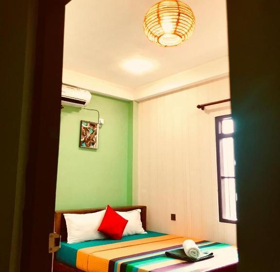 ユースホステル The Green Station