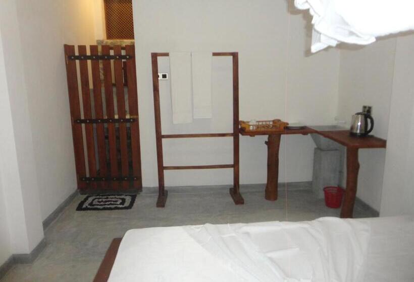 ユースホステル The Green Station