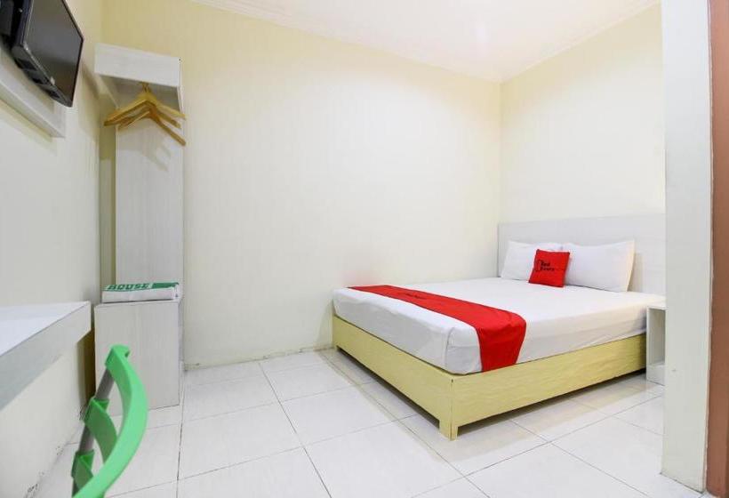 פנסיון Reddoorz @ Jakal Bawah 2