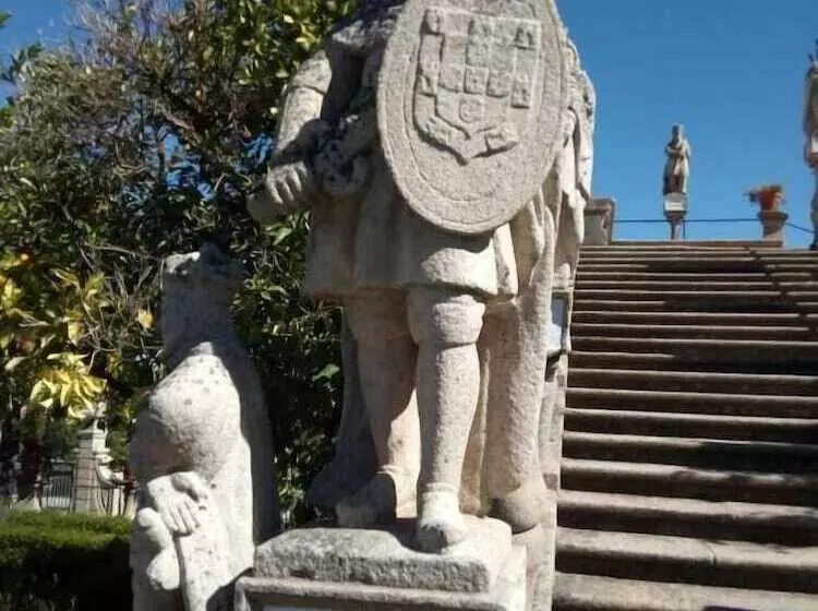 تختخواب و صبحانه Casa Dos Bordados