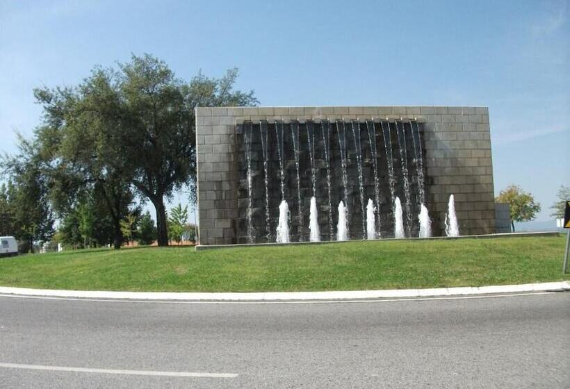 تختخواب و صبحانه Casa Dos Bordados