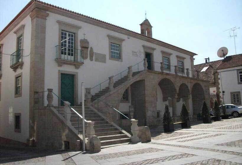 تختخواب و صبحانه Casa Dos Bordados