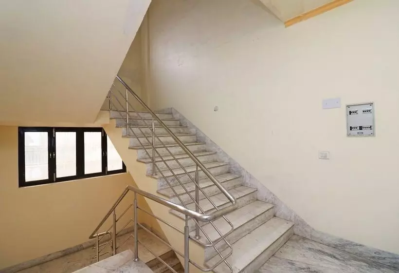 ホテル Vaibhav Palace Guest House