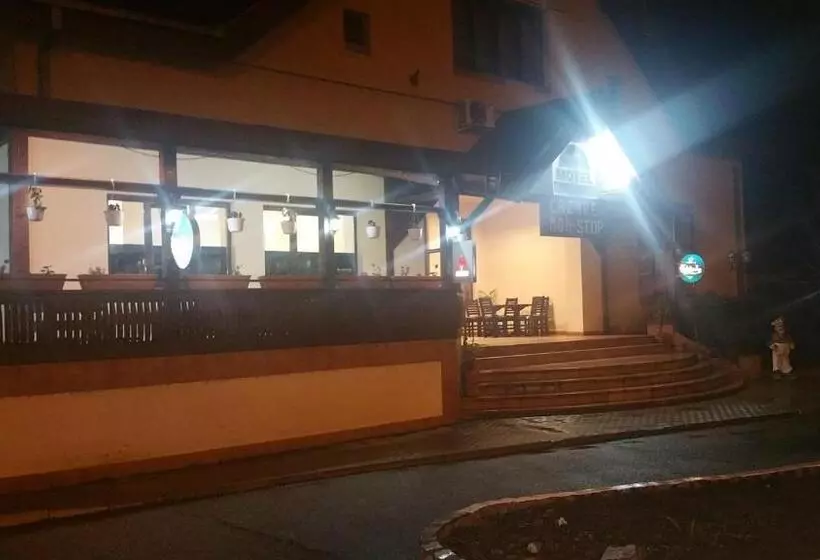 Motel Restaurant Lowe