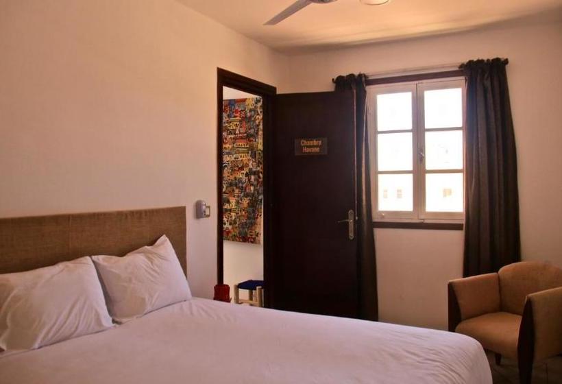 Auberge Hôtelière La Maison Jaune Dakhla Maison D Hôtes