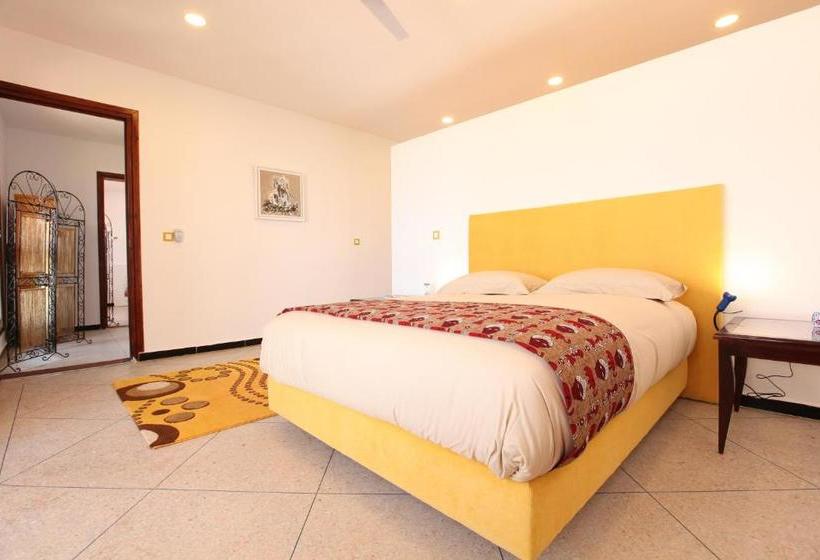 Auberge Hôtelière La Maison Jaune Dakhla Maison D Hôtes