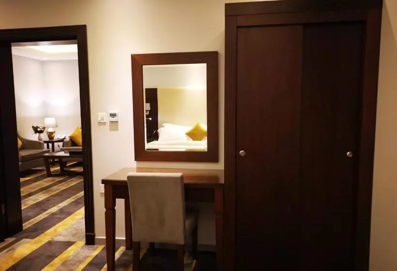 Dar Wed  Suites