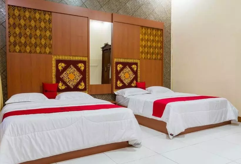 Hotelli Reddoorz @ Pataruman Garut