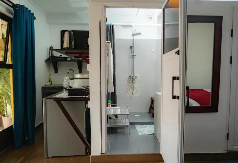 پانسیون Ahavah Guesthouse