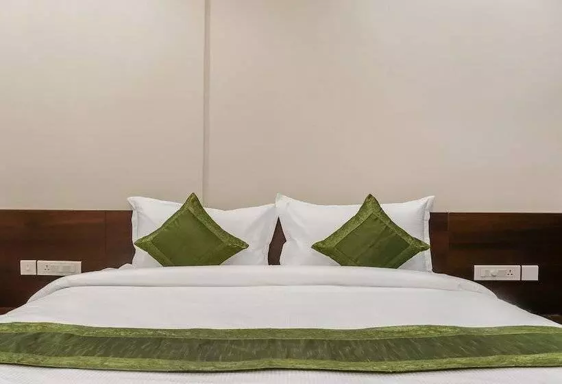 ホテル Treebo Casino