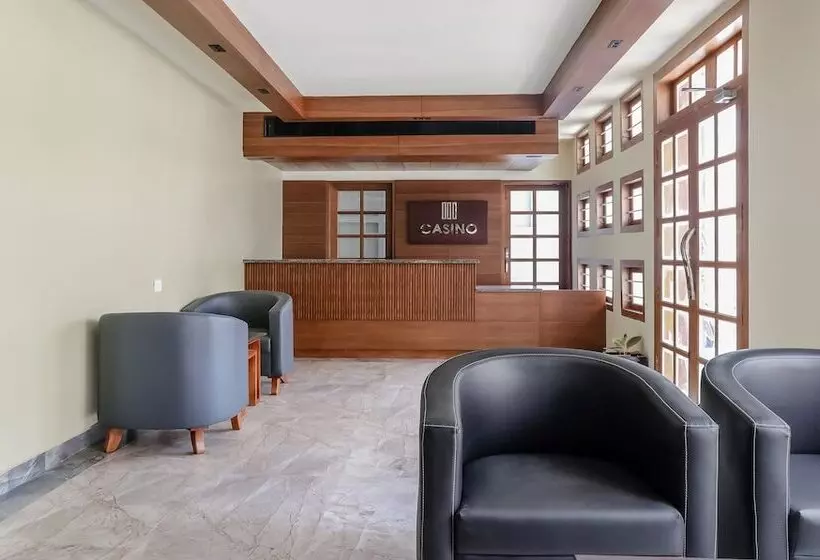 ホテル Treebo Casino