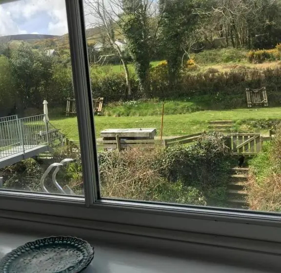 膳宿费 The Glen Mona