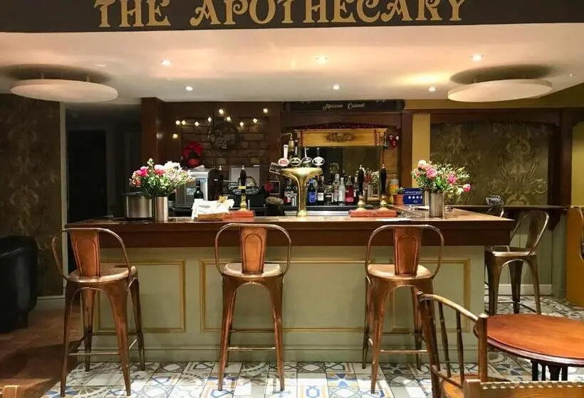 膳宿费 The Glen Mona