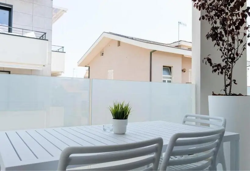 Hotiday Apartments Giulianova