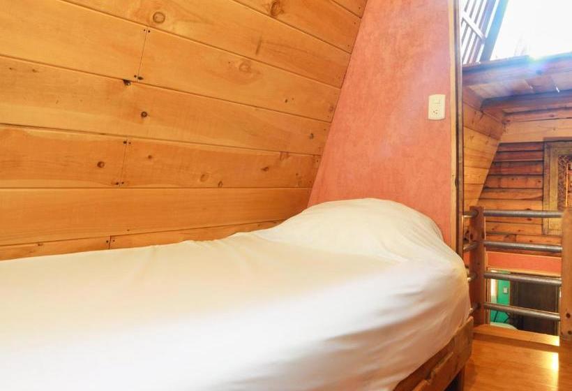 Пансион Cabañas La Roca