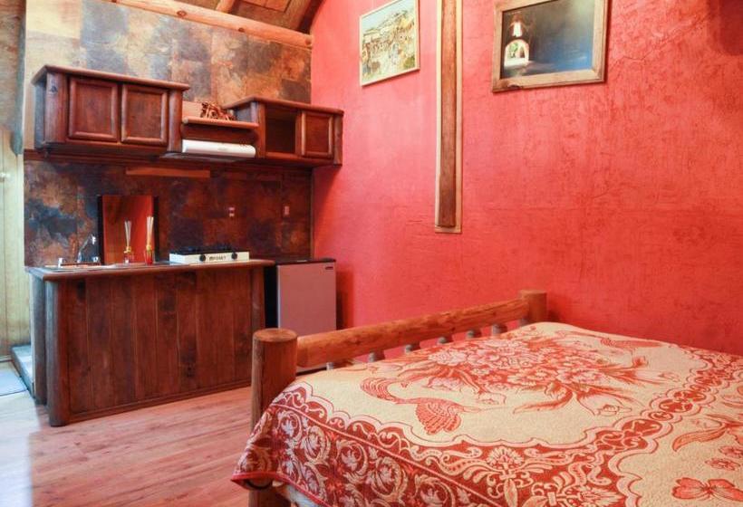 Пансион Cabañas La Roca