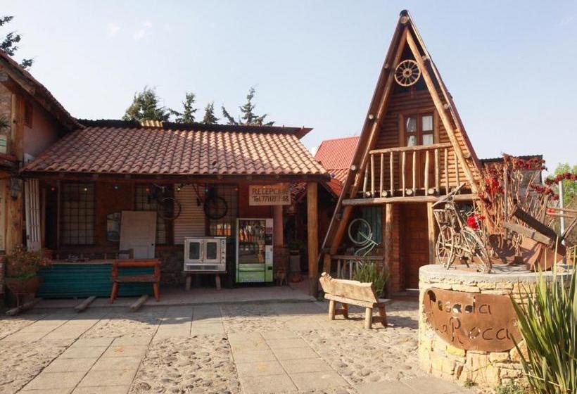 Пансион Cabañas La Roca