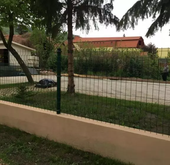 Aamiaismajoitus (B&B) Makk Marci Panzió