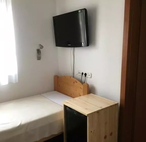 Aamiaismajoitus (B&B) Makk Marci Panzió