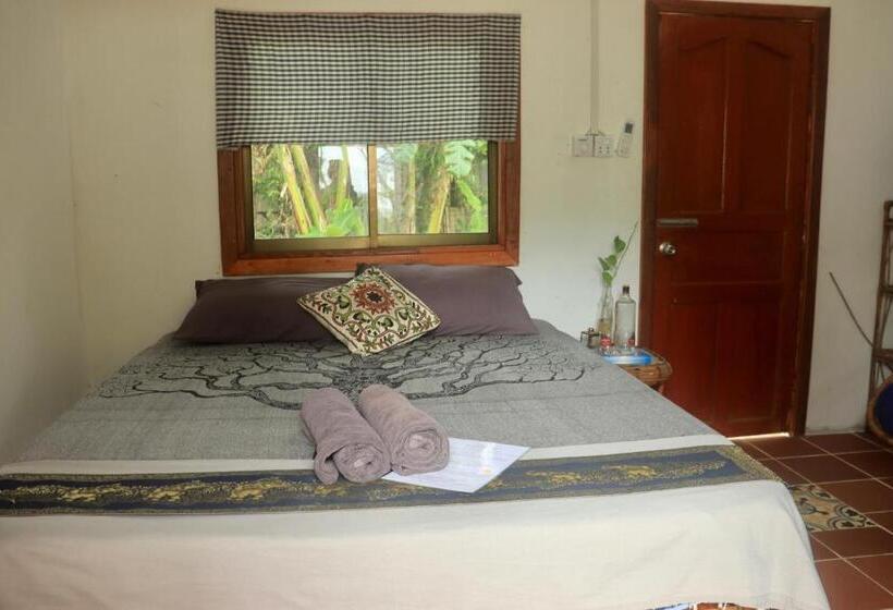 פנסיון Beach House Cambodia